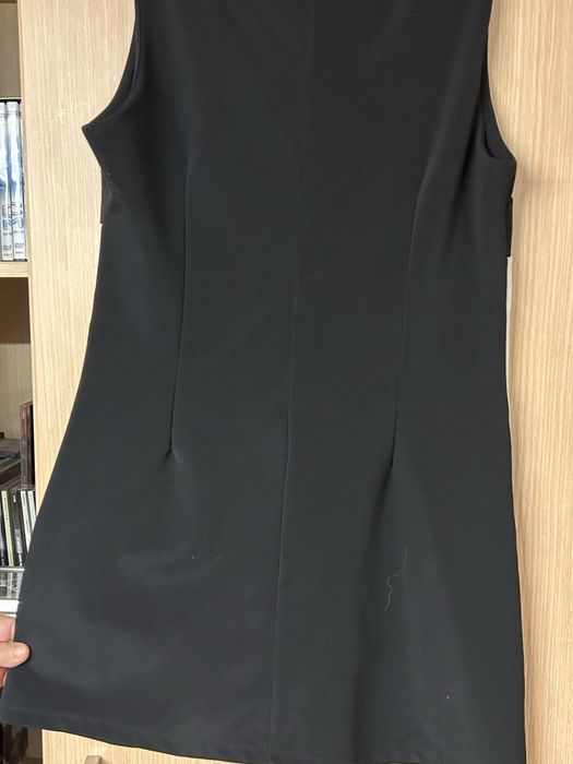 Vestido preto italiano com listas brancas