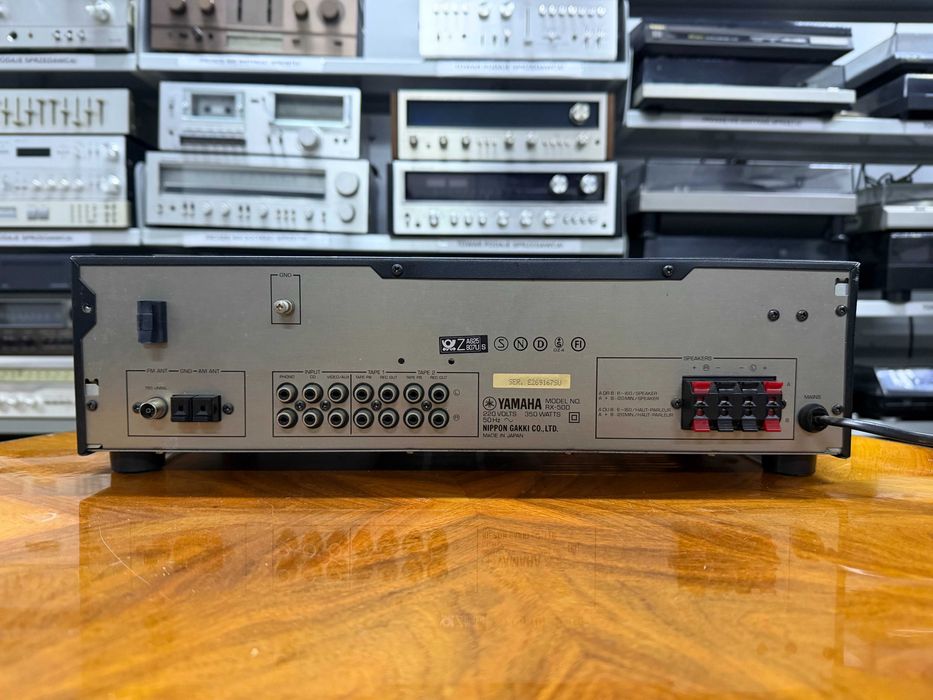 Amplituner Yamaha RX-500 stereo, Audio Room