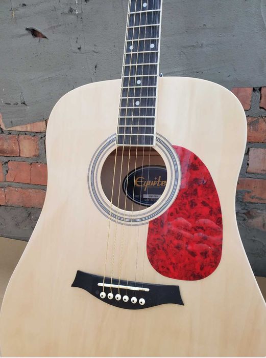 акустическая полноразмерная гитара 4/4 натуральный цвет