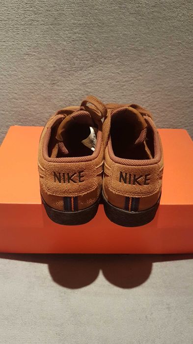 BUTY NIKE SB BLAZER LOW (light British Tan / Black)
