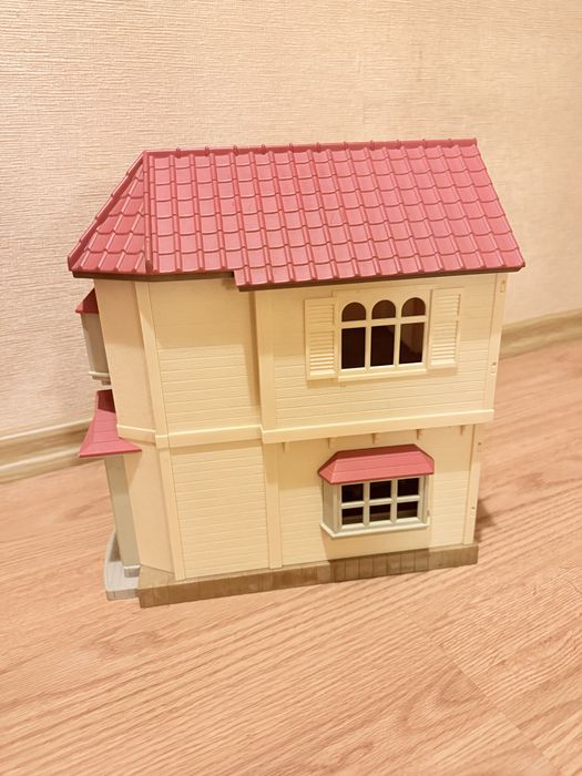 Великий будинок з секретною мансардою Sylvanian Families б/у