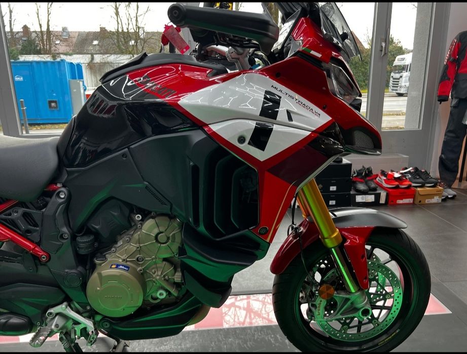 DUCATI Multistrada PIKES PEAK 2022