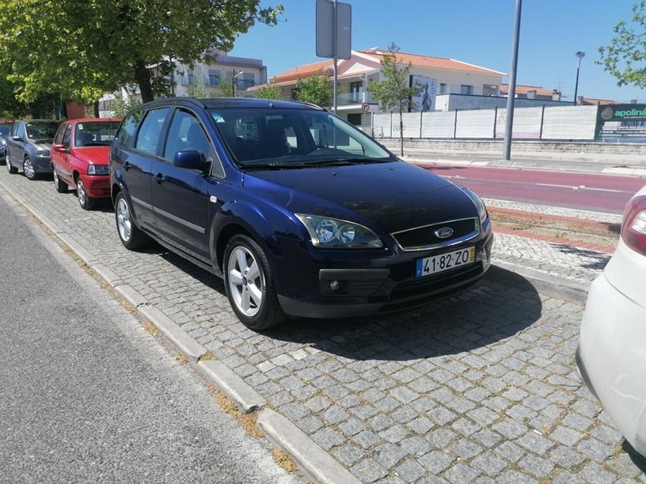 Ford Focus Carrinha 1.6 | 2005 | Económica