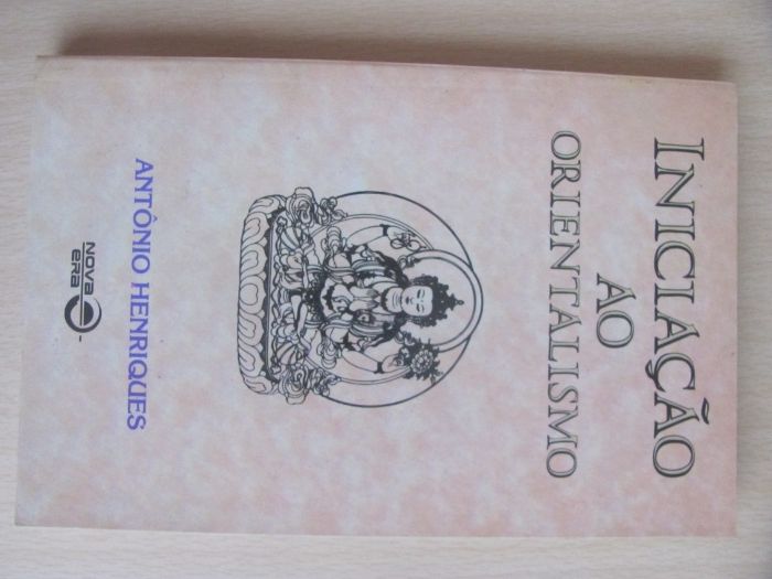 Iniciação ao Orientalismo de António Henriques