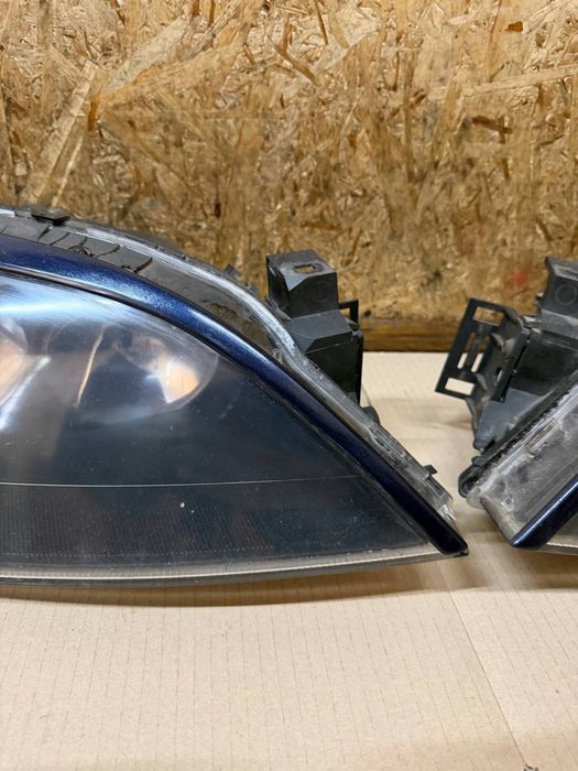 Передні фари Ford Mondeo III Форд Мондео 3 2000–2007