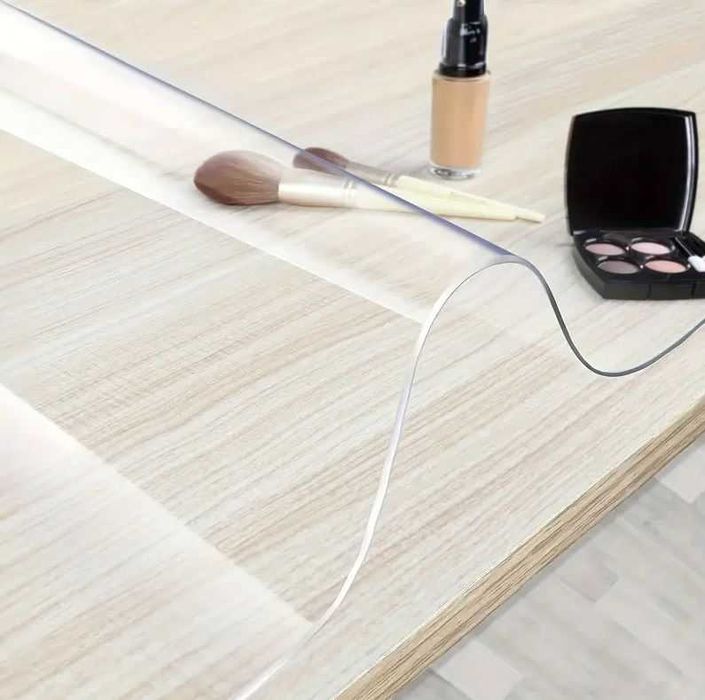 Przezroczysty Obrus Odporny na Zarysowania i Ciepło