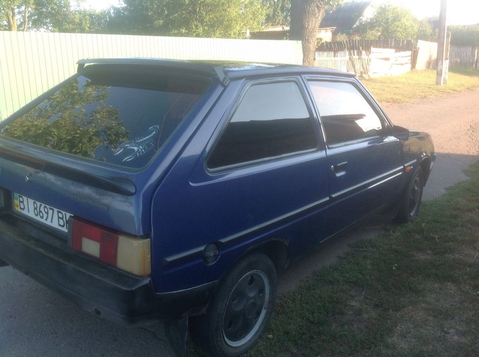 Продам машину Таврія