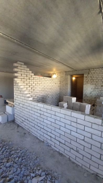 Кладка кирпича, газоблока, перегородки. Демонтаж