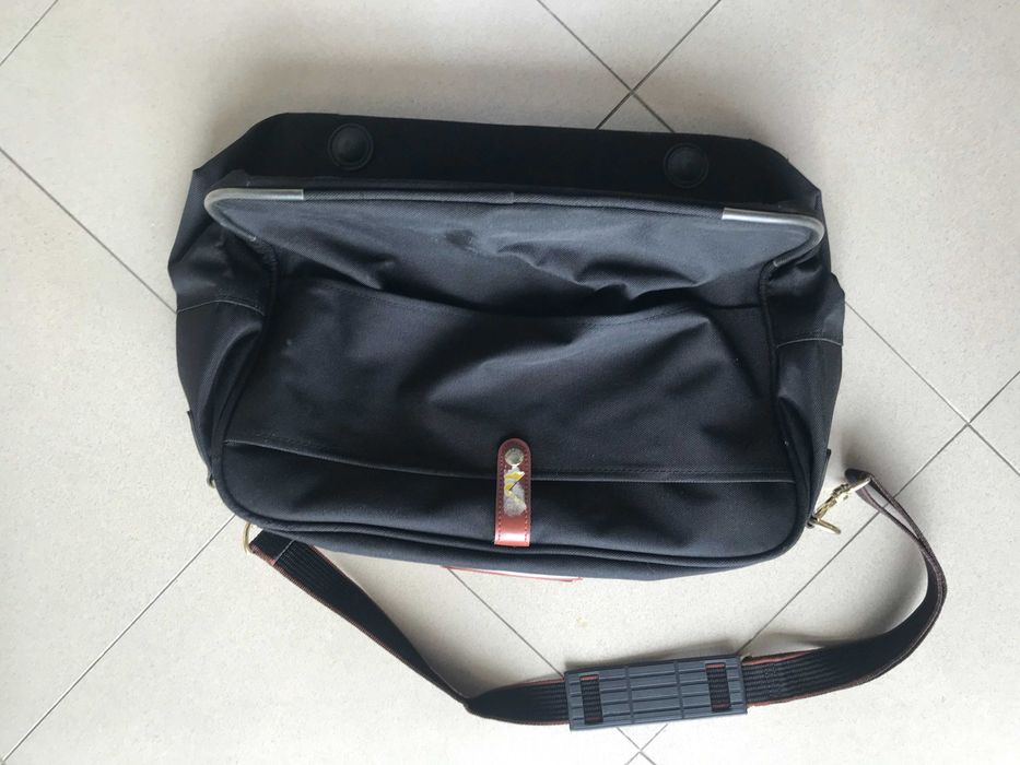 mala pequena de viagem da samsonite, cor preta