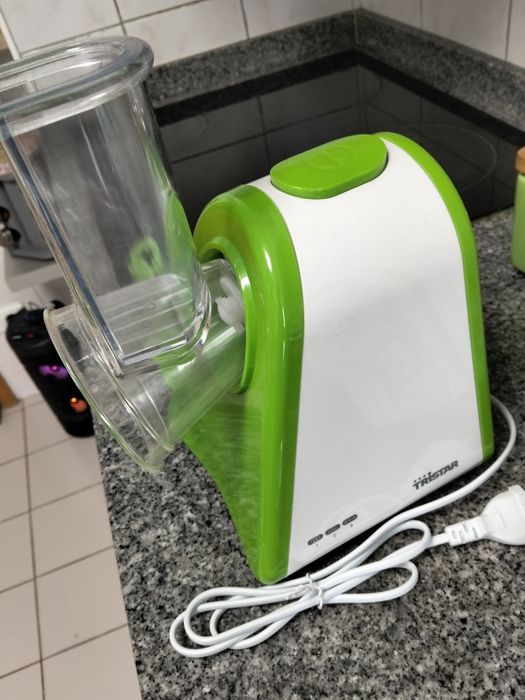 Máquina de cortar legumes