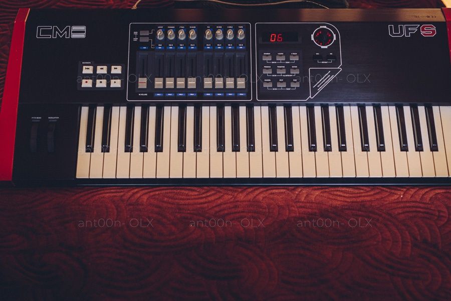 CME UF5 klawiatura sterująca 49 klawiszy