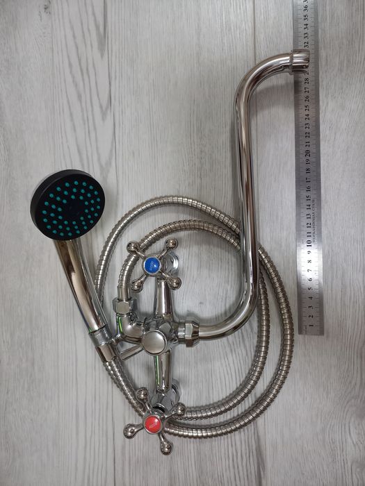 СТОП АКЦИЯ!Змішувач/кран/смеситель для ванны с душем Master 141/143