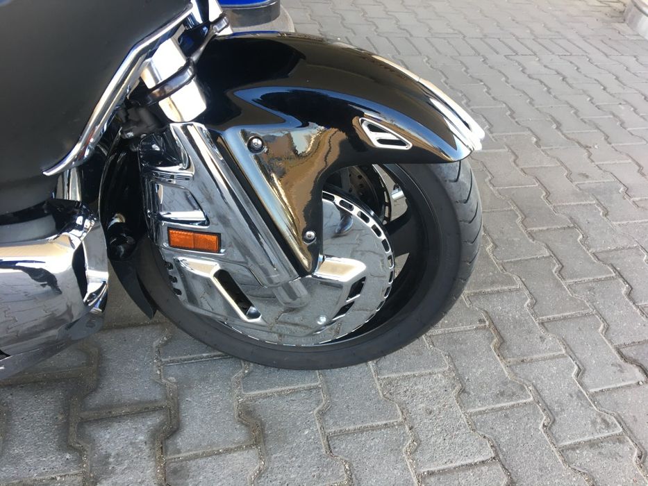 HONDA Goldwing 2012 r . ABS