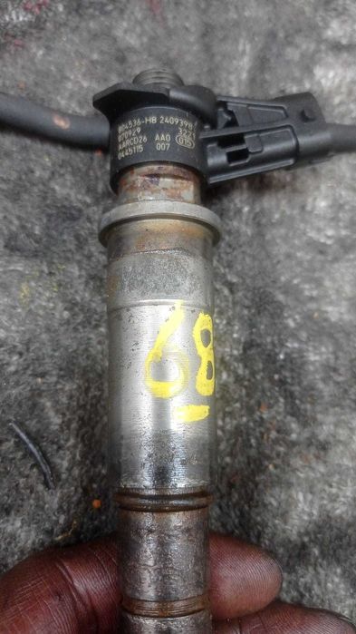Injetor Renault Scénic 2.0 DCI  150CV    ref: H 8 2 4 0 9 3 9 8