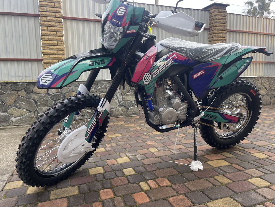 Акція доставка 0 грн, мотоцикл Geon Dakar GNS 300 4v 2025