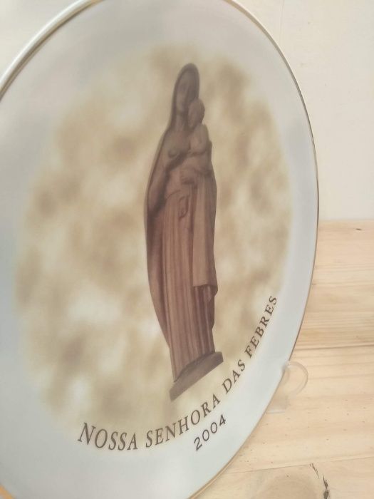 Raro antigo prato Nossa Senhora da Febres anos 2004.