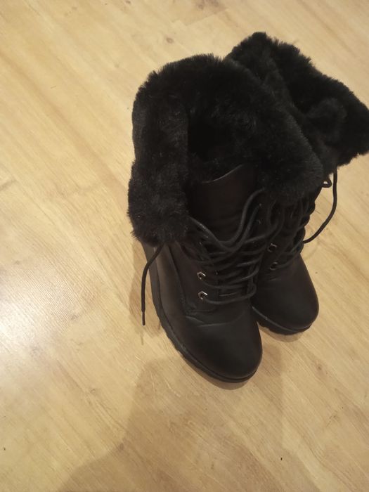 Buty damskie ocieplane New Look r.39