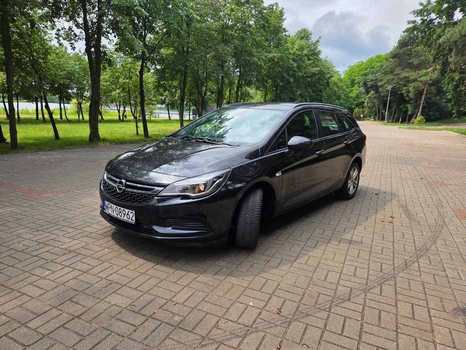 Opel Astra 2016r 1,6Diesel 110 Km Alu Navi GWARANCJA
