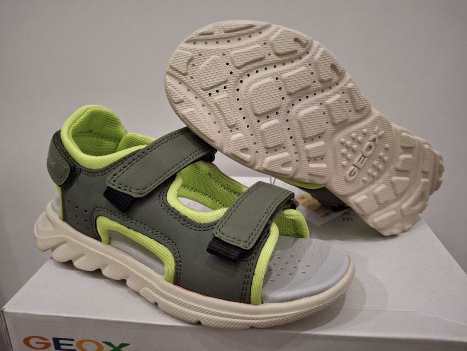 Geox Airadyum босоніжки сандалі 30 р