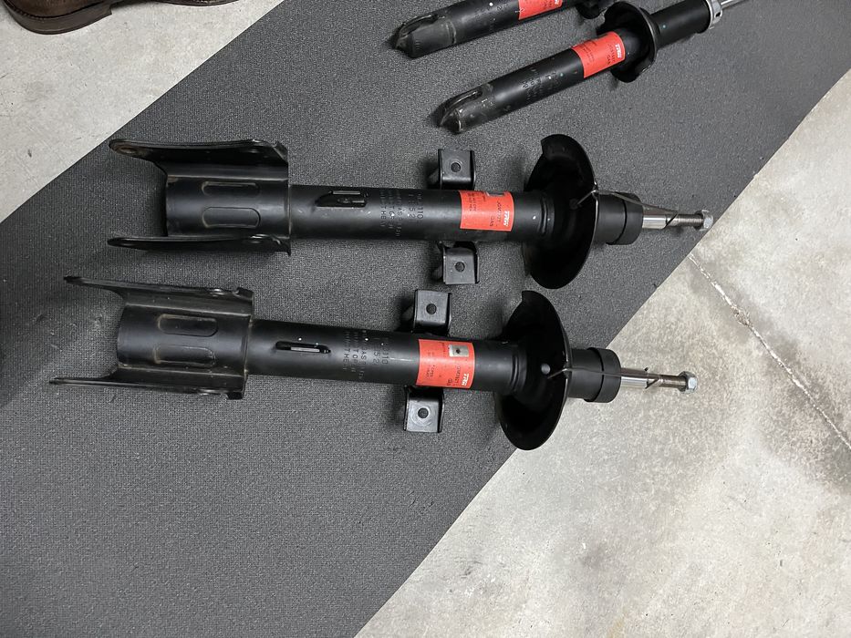 Amortecedores OEM TRW alfa romeo 156