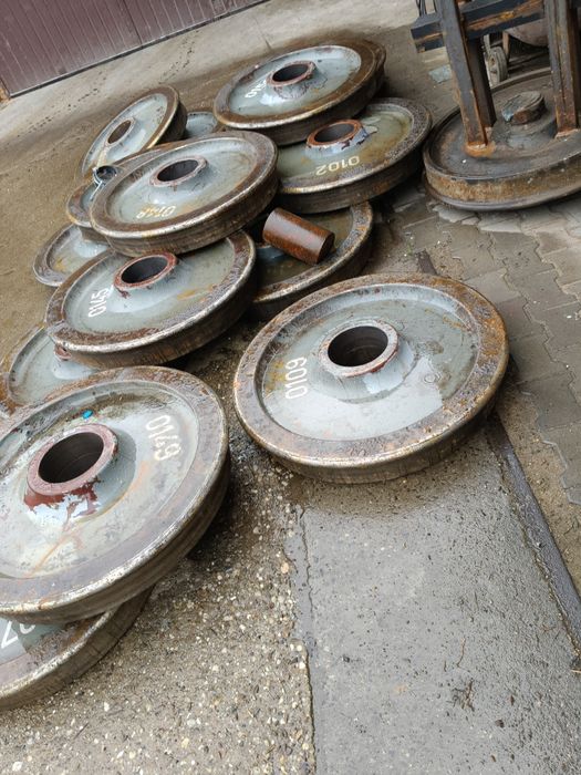 Koła kolejowe do wału