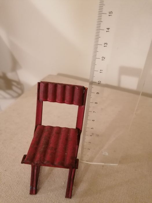 Cadeiras miniatura