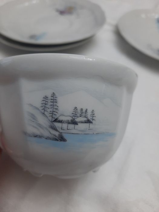 Duas chávenas grandes e um pires Coimbra