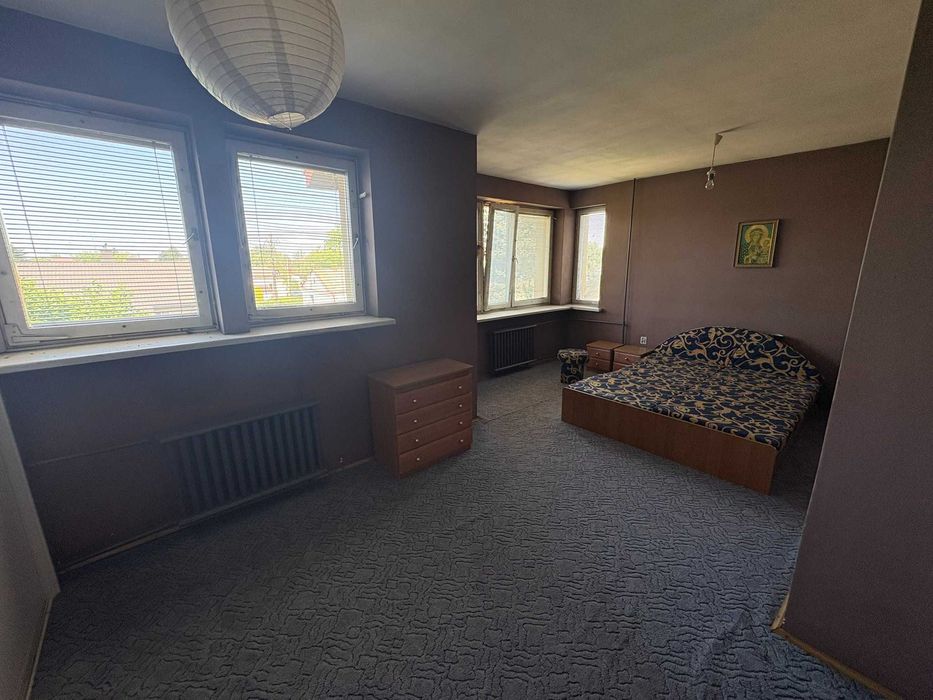 Przestronny dom z dużą działką 1087 m² i zadbanym ogrodem - Kurów - 20 min od Lublina