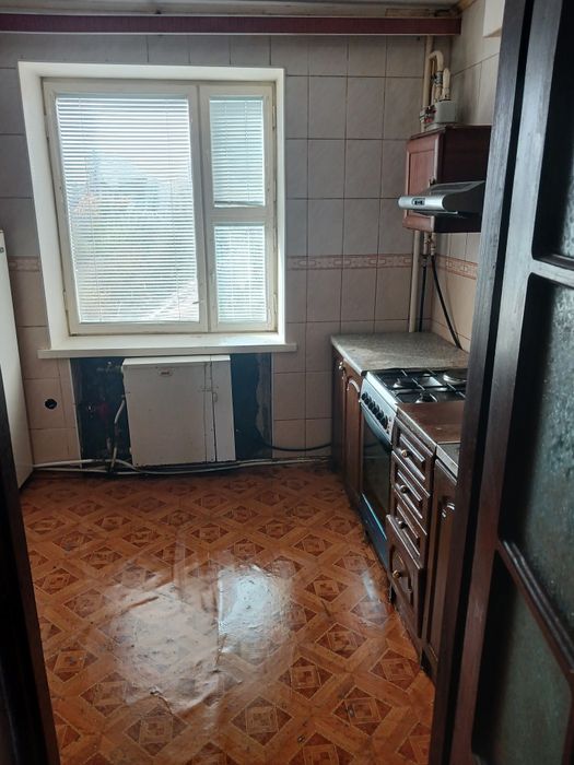Продам квартиру в смт.Люблинець