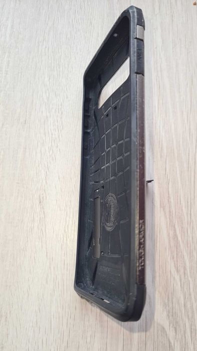 etui Samsung S10 Spigen