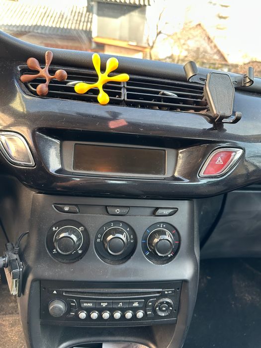 Автомобіль  Citroen C3