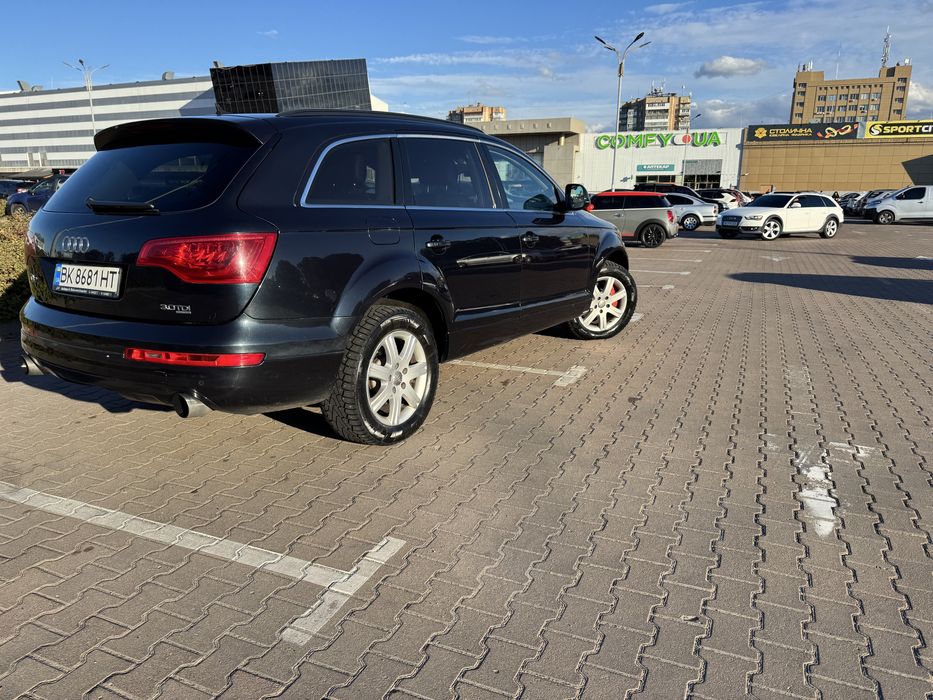 Продам Ауди Q74L 3.0 тді