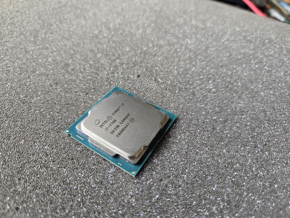 i7 7700 - купити комплектуючі для ПК - Ціна на OLX.ua