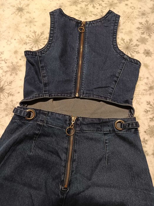 Jeansowy kombinezon