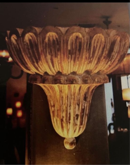 Par de apliques unicos Florentinos