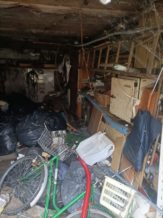 Wywóz Mebli Gabarytów Śmieci Opróżnianie Mieszkań Domów Przeprowadzki