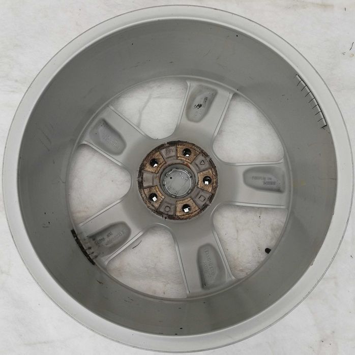 Felgi AUDI Q5 8"x19" ET39
