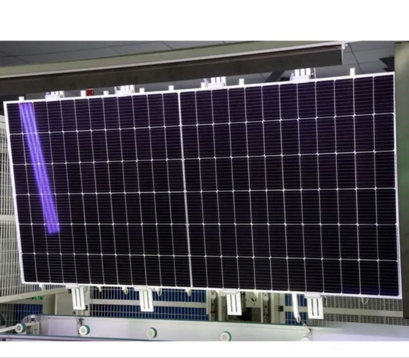 8 Paineis 665w bi faciais + inversor Deye 6kw + Bateia 10kw
