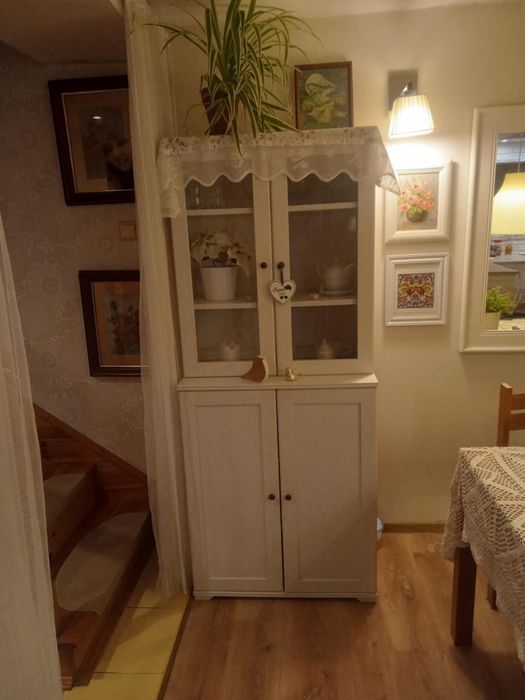 Regał ikea w bardzo dobrym stanie