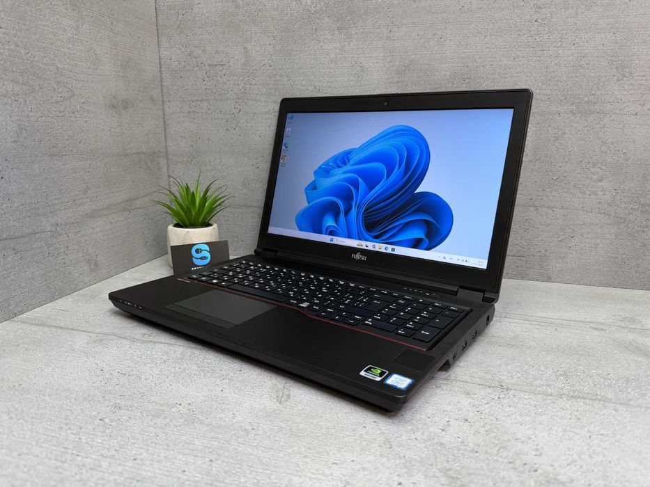 Ігровий ноутбук Fujitsu H780/512 ssd/I7-8750H/15.6"/Nvidia/16gb ddr4