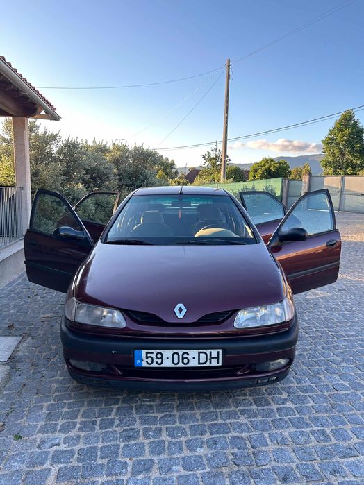 Renault Laguna ler descrição