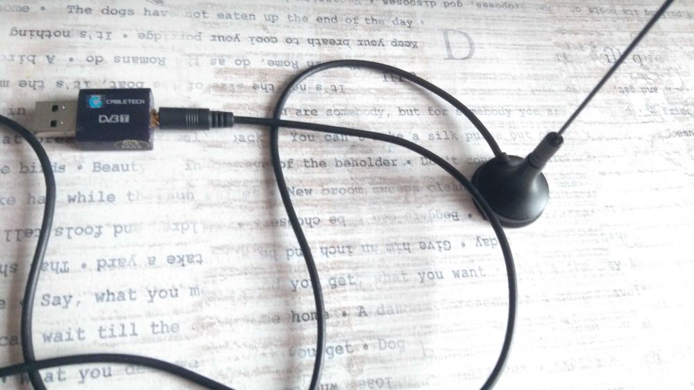 Tuner TV USB Cabletech URZ0085