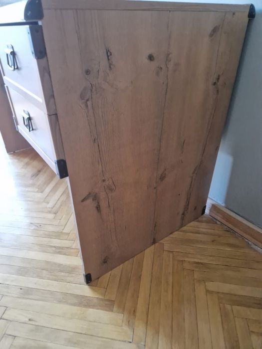 Меблі для кімнати