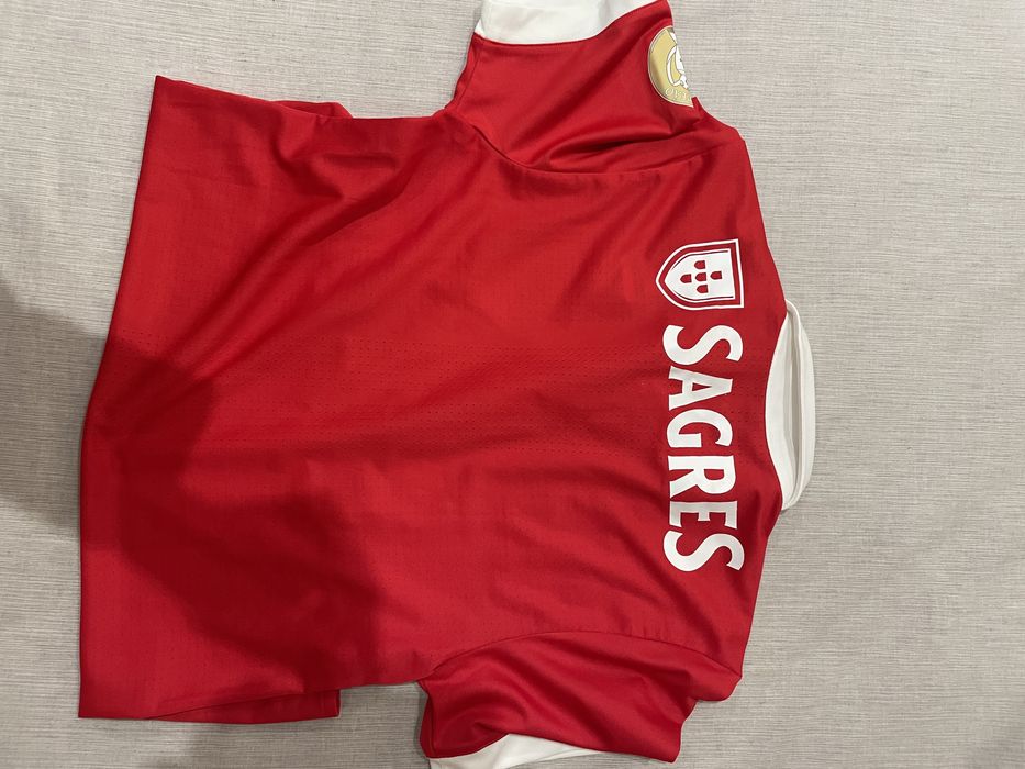 Camisola oficial Benfica