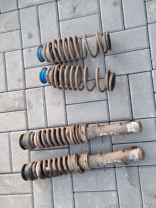 Amortyzatory golf 4 sport