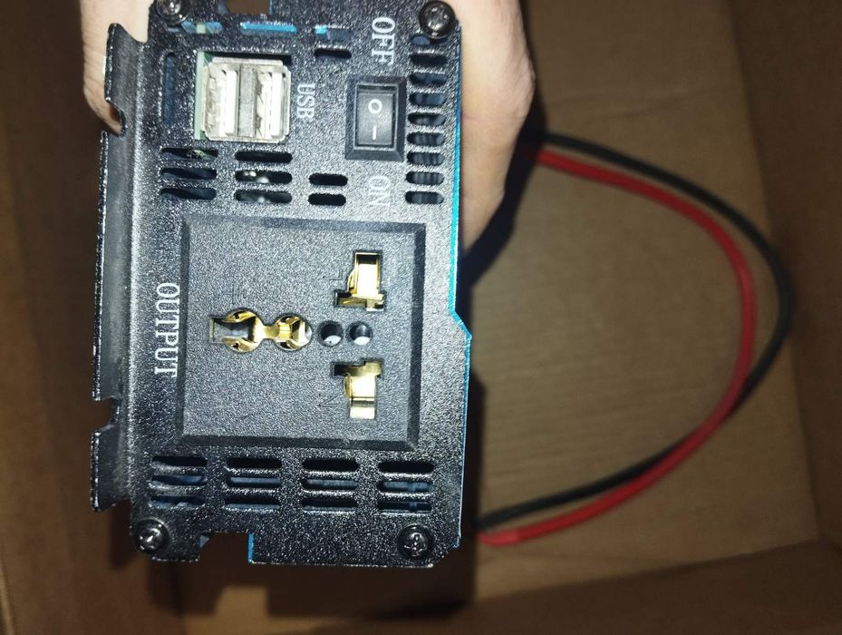 CHOETECH 2600W (Pure Sine Wave).