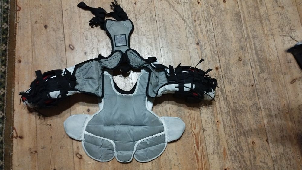 Нагрудник воротаря