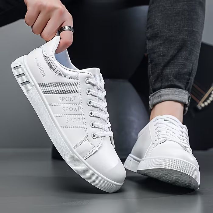 Białe sneakersy sportowe 42