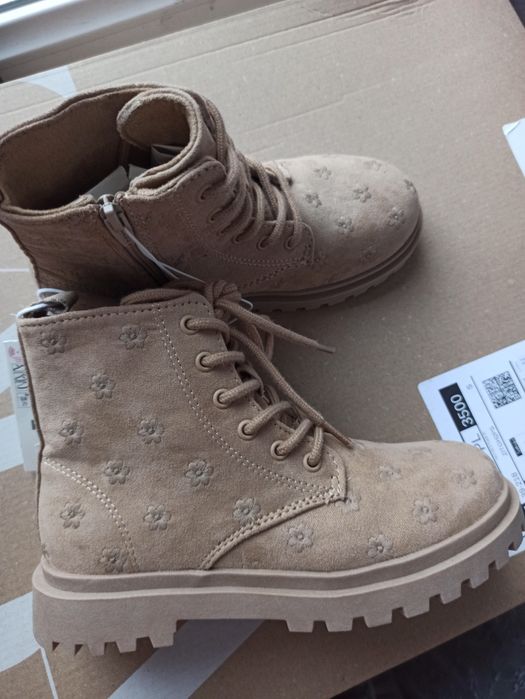 Черевики Zara на весну чоботи 29 (19 см)