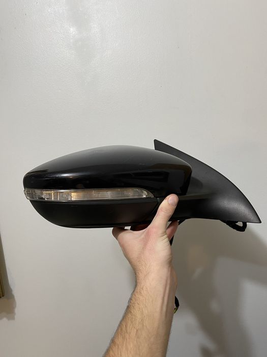 Дзеркало праве passat b7